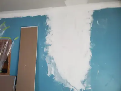 Ceiling plaster removal and drywall finishing — photo 6 of 9